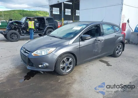 2014 Ford Focus Se from USA, damaged, VIN 1FADP3K22EL319750